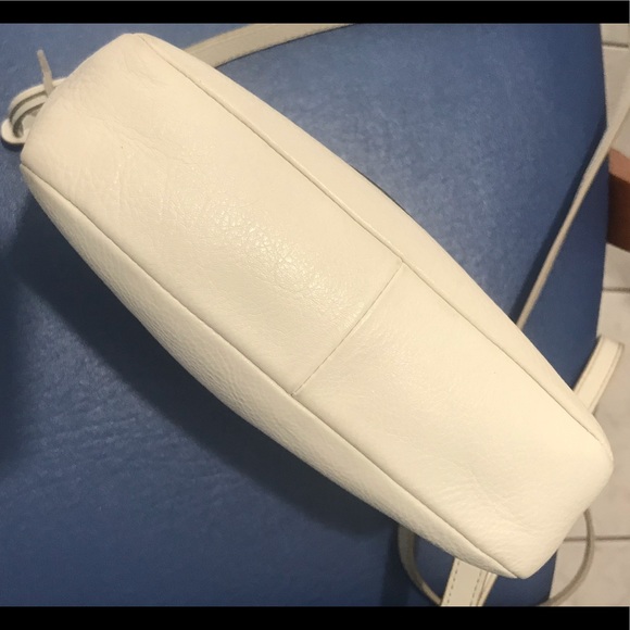 Fossil Sydney leather crossbody robot - Picture 11 of 16